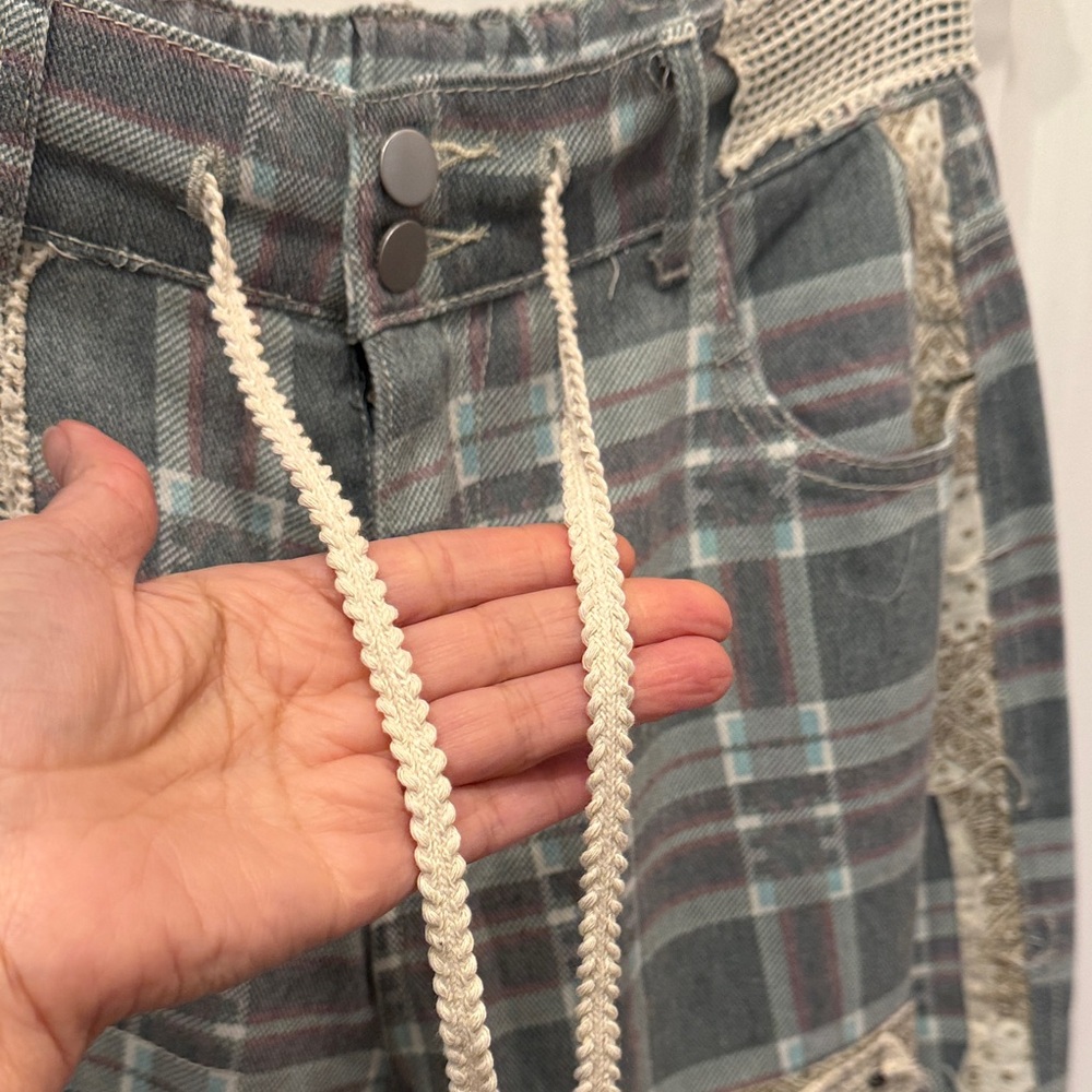 POL Plaid Patchwork Wide-Leg Pants with Crochet Patches - Picture 5 of 17